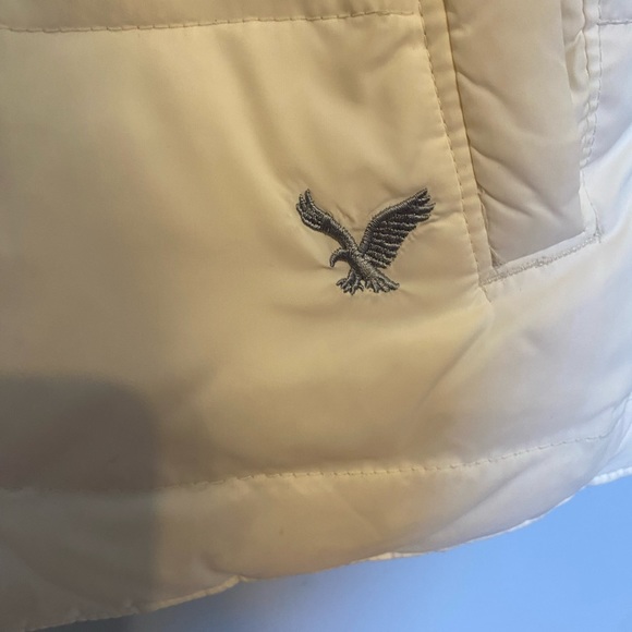 American Eagle Puffer Vest with Fur - Picture 3 of 8